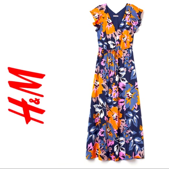 H &M  Navy Floral Long Butterfly Sleeved V-Neck Maxi Dress NWT Size M - Picture 1 of 11